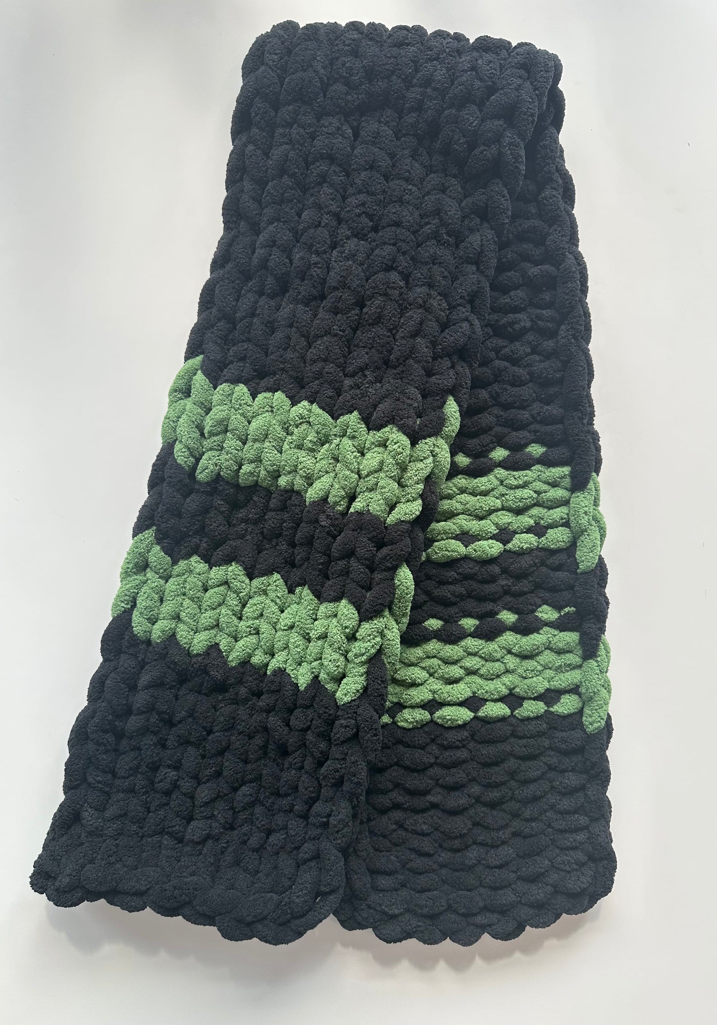 Chunky Knit Scarf Black & Green