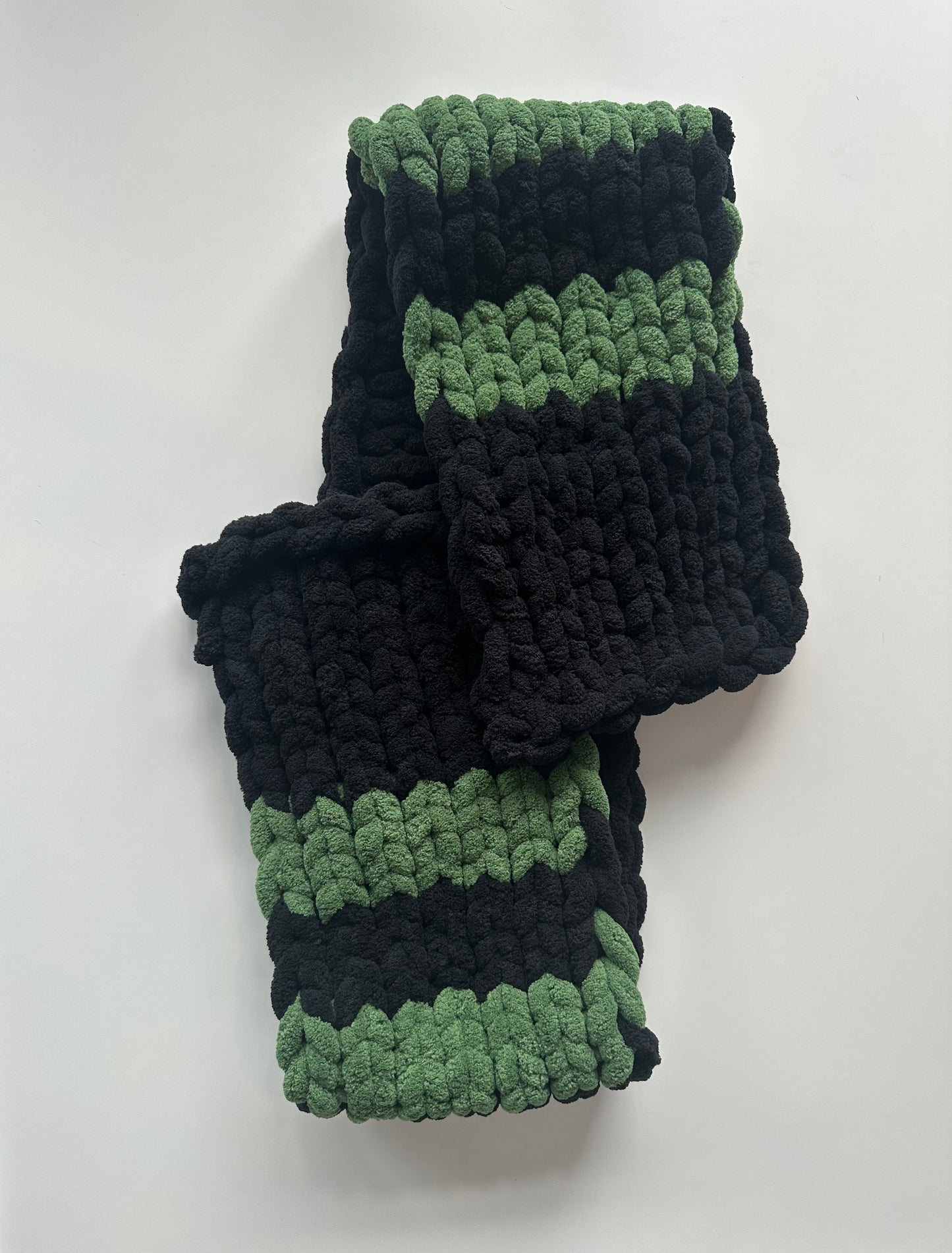 Chunky Knit Scarf Black & Green