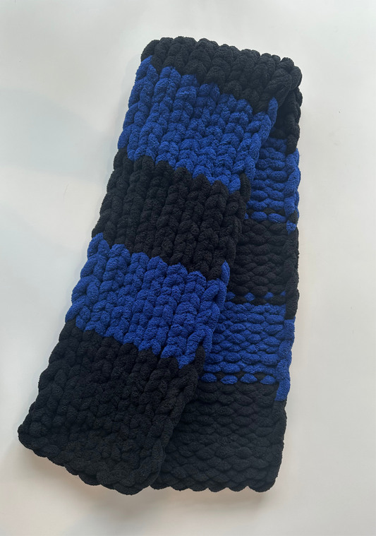 Chunky Knit Scarf Black & Blue