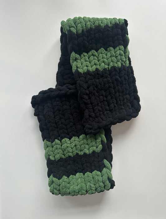Chunky Knit Scarf Black & Green