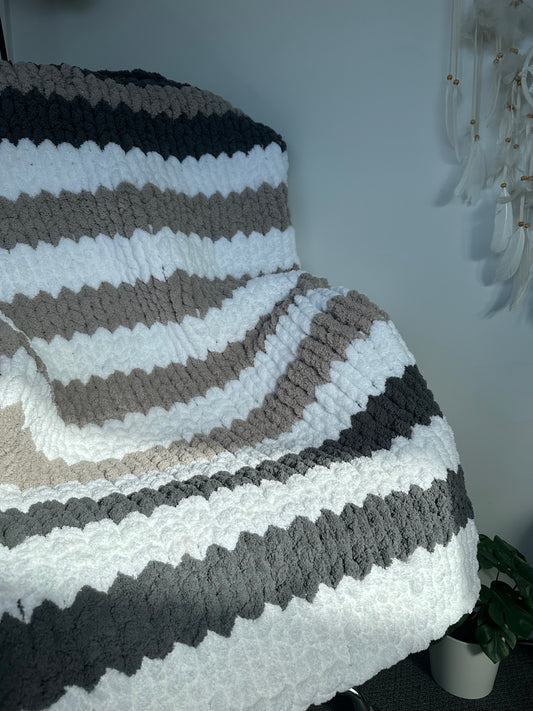 Chunky Knit Blanket Grey & White